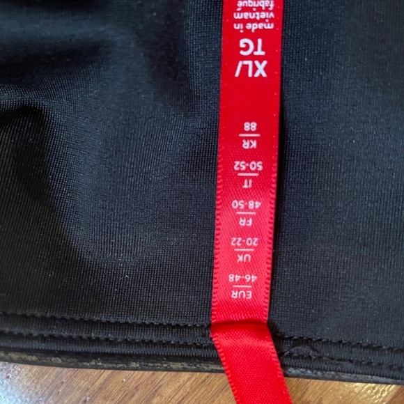 Spanx Faux Leather Black Leggings with White Stripe - Picture 12 of 12